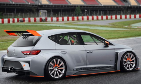 Seat представил Leon Cup Racer